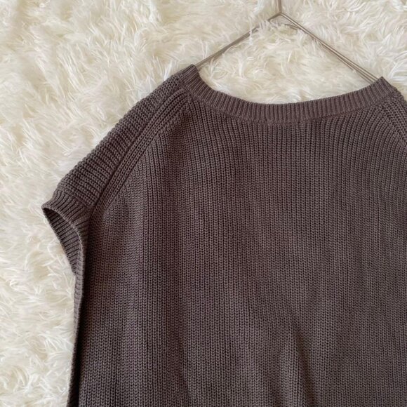 lowrys Side Slit Knit Vest Gray - Picture 3 of 6